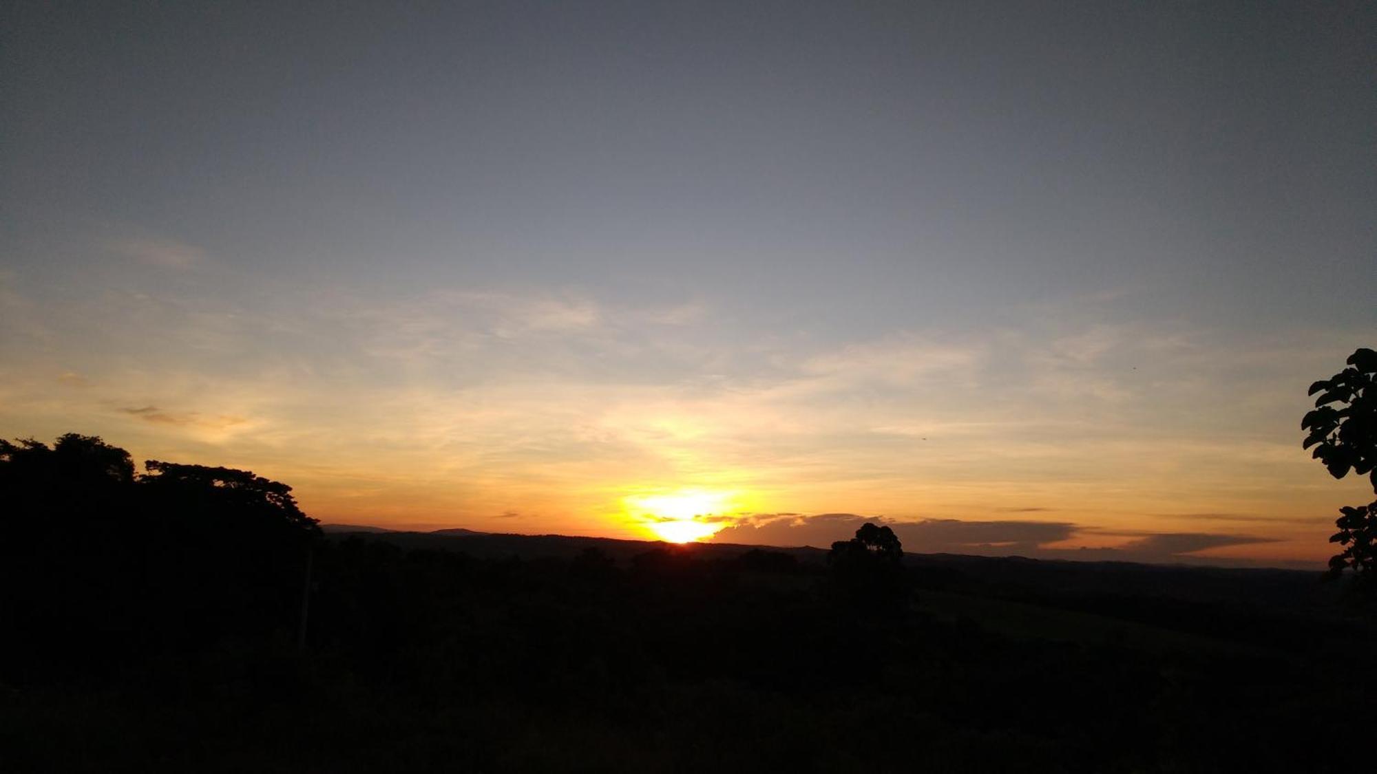 Pousada E Chales Por Do Sol São Tomé das Letras Exteriör bild